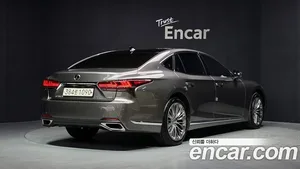 Lexus LS, 2021 — миниатюра 2