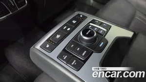 Genesis G80, 2017 — миниатюра 25