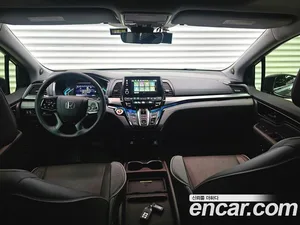 Honda Odyssey, 2022 — миниатюра 8