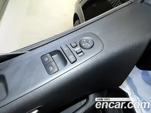 Hyundai Staria, 2025 — миниатюра 11