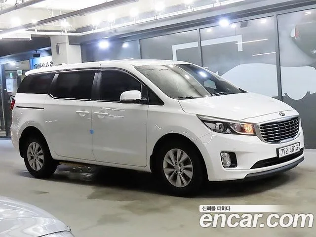 Kia Carnival, 2016 — фото автомобиля из Кореи