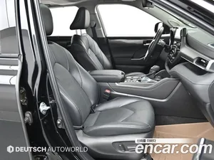 Toyota Highlander, 2023 — миниатюра 10