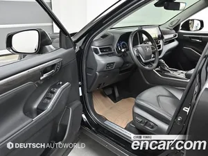 Toyota Highlander, 2023 — миниатюра 11