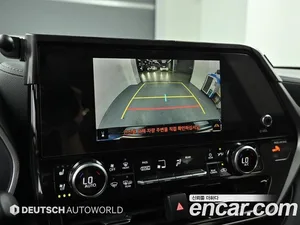 Toyota Highlander, 2023 — миниатюра 15