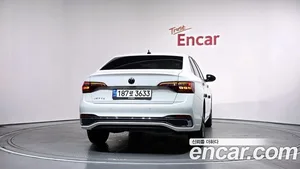 Volkswagen Jetta, 2023 — миниатюра 4
