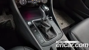 Volkswagen Jetta, 2023 — миниатюра 9
