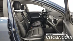 Kia Stonic, 2018 — миниатюра 16