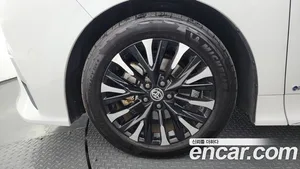 Toyota Alphard, 2024 — миниатюра 5