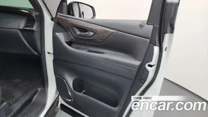 Toyota Alphard, 2024 — миниатюра 14