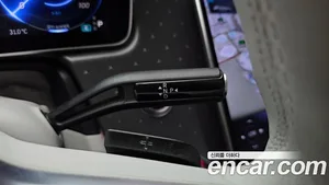 Mercedes-Benz EQE, 2023 — миниатюра 12