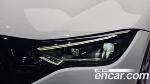 Mercedes-Benz EQE, 2023 — миниатюра 8