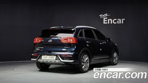 Kia Niro, 2017 — миниатюра 2