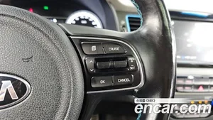 Kia Niro, 2017 — миниатюра 27
