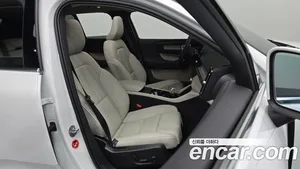Volvo XC40, 2024 — миниатюра 17
