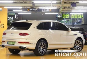 Bentley Bentayga, 2024 — миниатюра 2