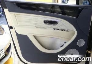 Bentley Bentayga, 2024 — миниатюра 11