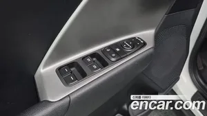 Kia Niro, 2023 — миниатюра 23