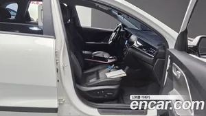 Kia Niro, 2023 — миниатюра 16