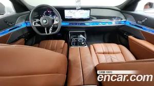 BMW 7-Series, 2025 — миниатюра 9