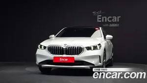 BMW 5-Series, 2023 — миниатюра 3