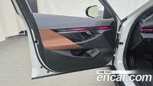 BMW 5-Series, 2023 — миниатюра 14