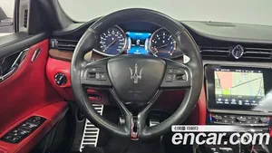 Maserati Quattroporte, 2017 — миниатюра 12