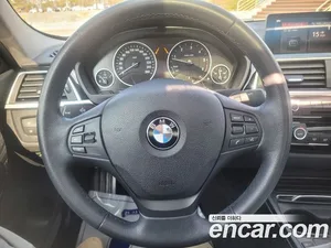 BMW 3-Series, 2017 — миниатюра 12
