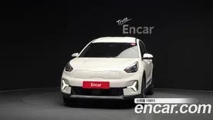 Kia Niro, 2023 — миниатюра 3