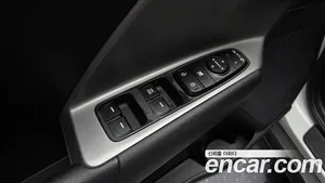 Kia Niro, 2023 — миниатюра 19