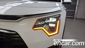 Kia Niro, 2022 — миниатюра 7