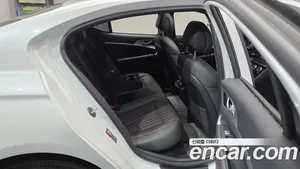 Genesis G70, 2019 — миниатюра 17