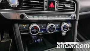 Genesis G70, 2018 — миниатюра 16