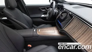 Mercedes-Benz E-Class, 2025 — миниатюра 9