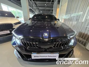 BMW i5, 2025 — миниатюра 3