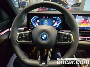 BMW i5, 2025 — миниатюра 13