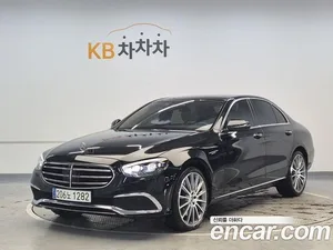 Mercedes-Benz E-Class, 2023 — миниатюра 2