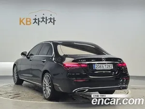 Mercedes-Benz E-Class, 2023 — миниатюра 3