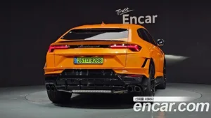 Lamborghini Urus, 2024 — миниатюра 4