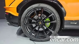 Lamborghini Urus, 2024 — миниатюра 5