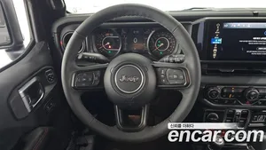 Jeep Wrangler, 2025 — миниатюра 18