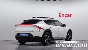 Kia EV6, 2023 — миниатюра 2