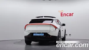 Kia EV6, 2023 — миниатюра 4