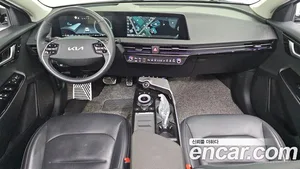Kia EV6, 2023 — миниатюра 7