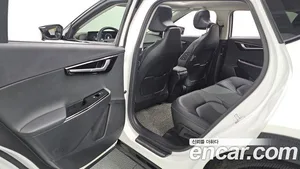 Kia EV6, 2023 — миниатюра 12