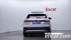 Audi Q4 e-tron, 2025 — миниатюра 4