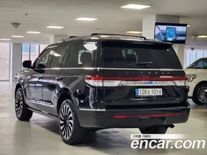 Lincoln Navigator, 2023 — миниатюра 2
