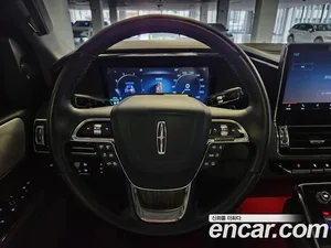 Lincoln Navigator, 2023 — миниатюра 17