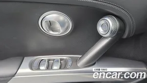 Genesis GV60, 2022 — миниатюра 18