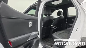 Genesis GV60, 2022 — миниатюра 30