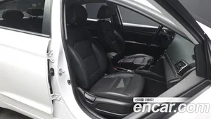 Hyundai Avante, 2018 — миниатюра 16